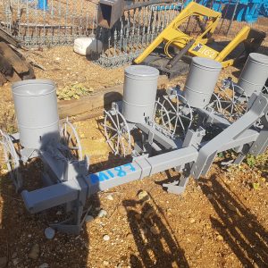 M-187 SEMBRADORA DE PIPAS