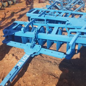 M-168 GRADAS DE DISCOS