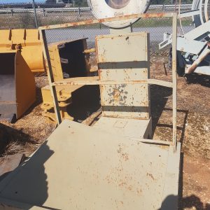 bascula antigua sin reloj M32