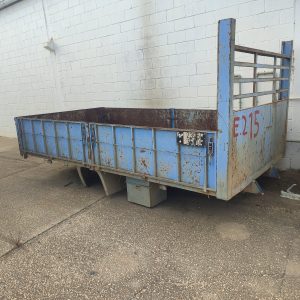 E-215 CAJA PARA CAMION