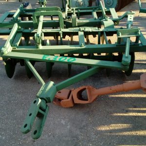 E-300 GRADA DE 14 DISCOS