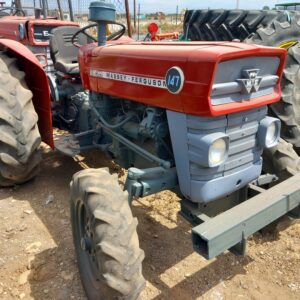 MASSEY FERGUSON 147