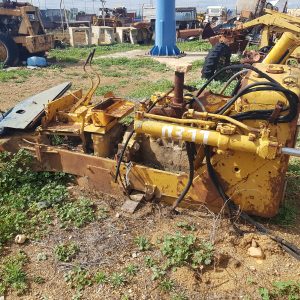 Caterpillar D4 convertidor