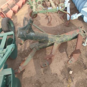 E-240 SUBSOLADOR DE 3 PUAS