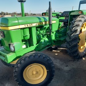 JOHN DEERE 1635
