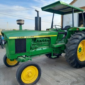 JOHN  DEERE 3130