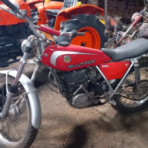 MOTO BULTACO 250